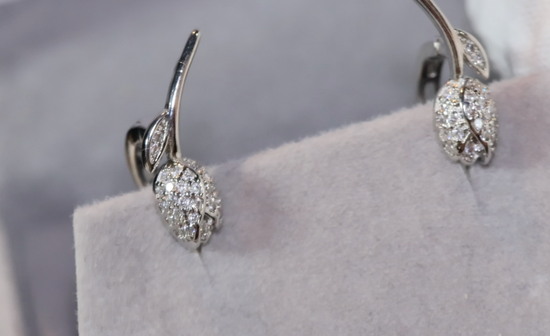 Womens Flower Diamond Ear Studs