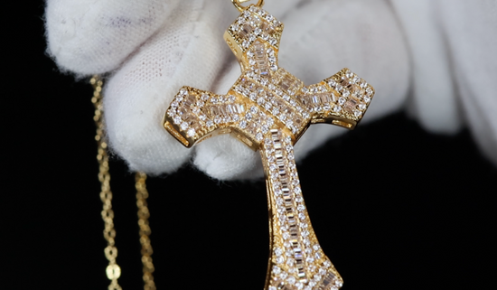 Cross necklace for Men | Cross Necklace Women | Cross Pendant and Necklace | Cross Chain for Men | Iced Out Cross Pendant