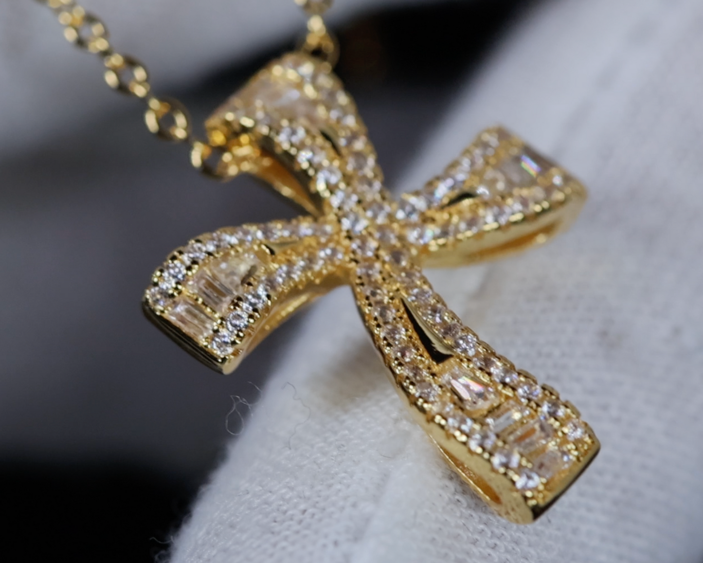 Gold Diamond Cross Pendant | Cross Necklace Women | Small Gold Cross Pendant and Necklace