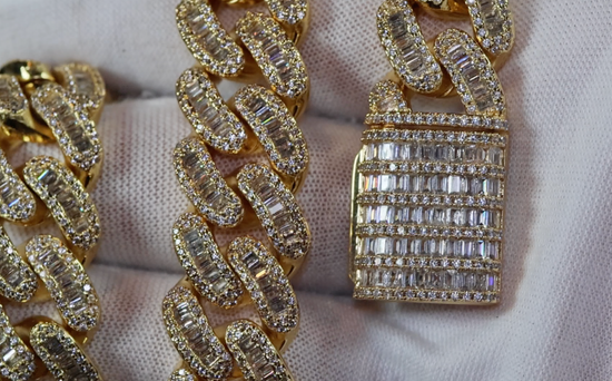 Mens Gold Diamond Cuban Chain