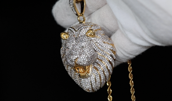 Big Iced Out Lion Pendant, Diamond lion head pendant, diamond lion pendant, iced out lion pendant, hip hop lion pendant