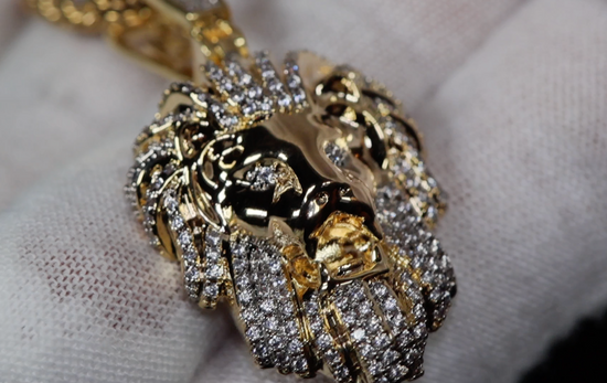 Big Iced Out Lion Pendant, Diamond lion head pendant, diamond lion pendant, iced out lion pendant, hip hop lion pendant