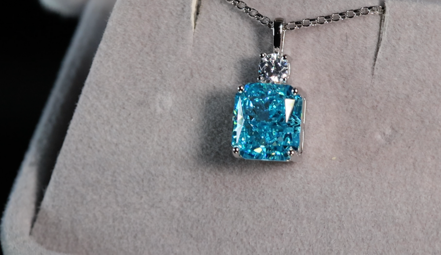 Radiant Cut Diamond Pendant