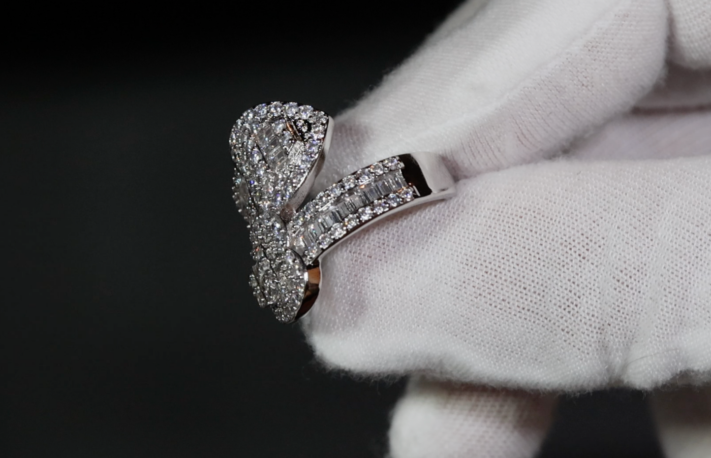 Baguette ring | Diamond heart ring | Heart shaped ring | Engagement ring