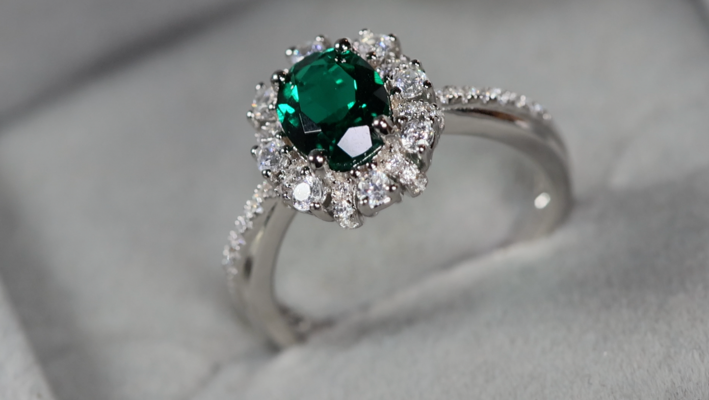 Lab Grown Colombian Emerald Ring