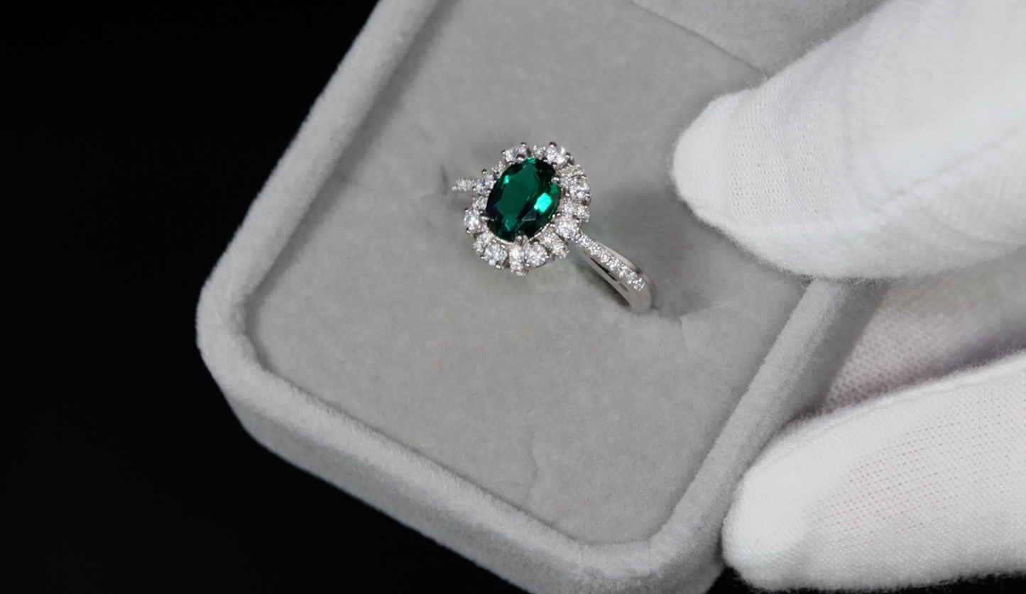 Womens Lab Grown Colombian Emerald Ring