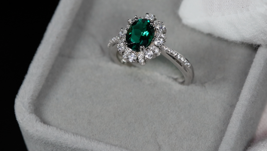 Womens Colombian Emerald Ring