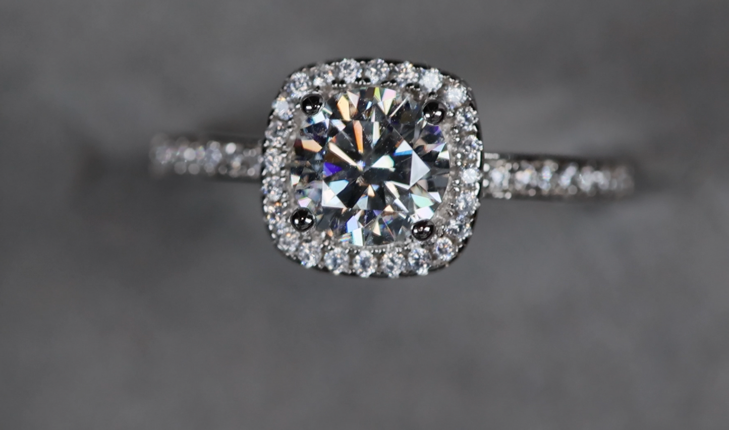 Womens Moissanite Diamond Engagement Ring