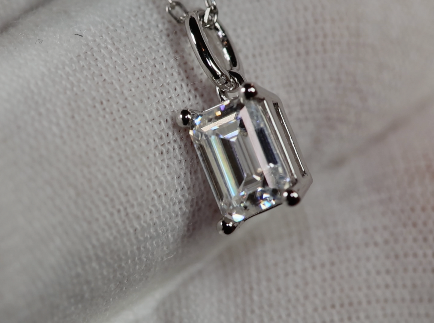 Moissanite Diamond Pendant