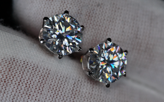 MOISSANITE DIAMOND EAR STUDS