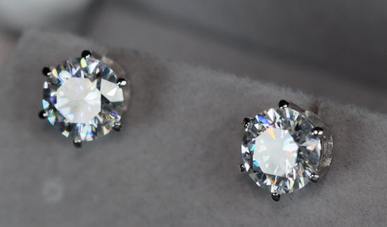 MOISSANITE DIAMOND EAR STUDS