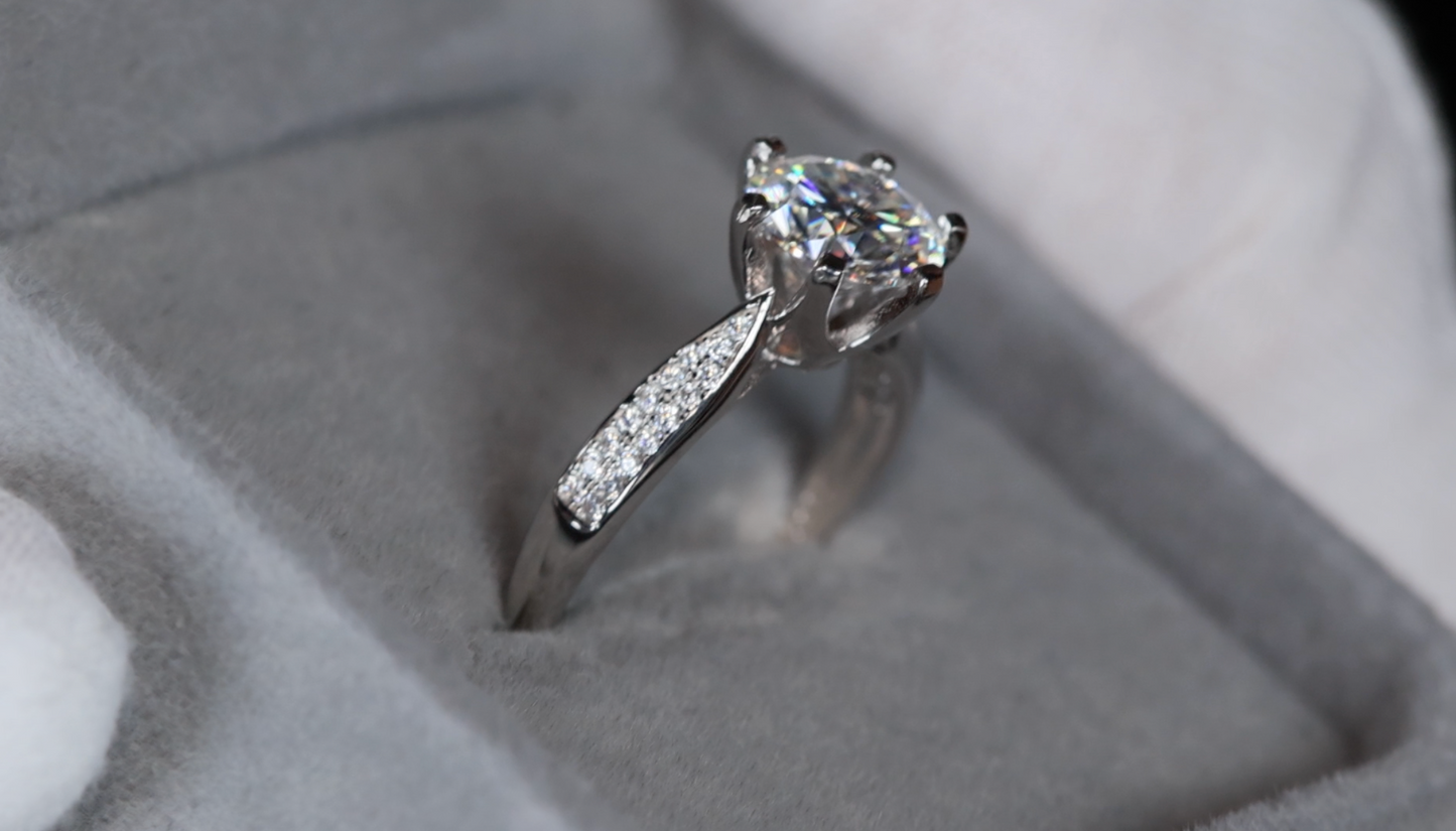 2.0 carat | Womens Engagement Ring | Moissanite Ring | Moissanite Engagement Rings