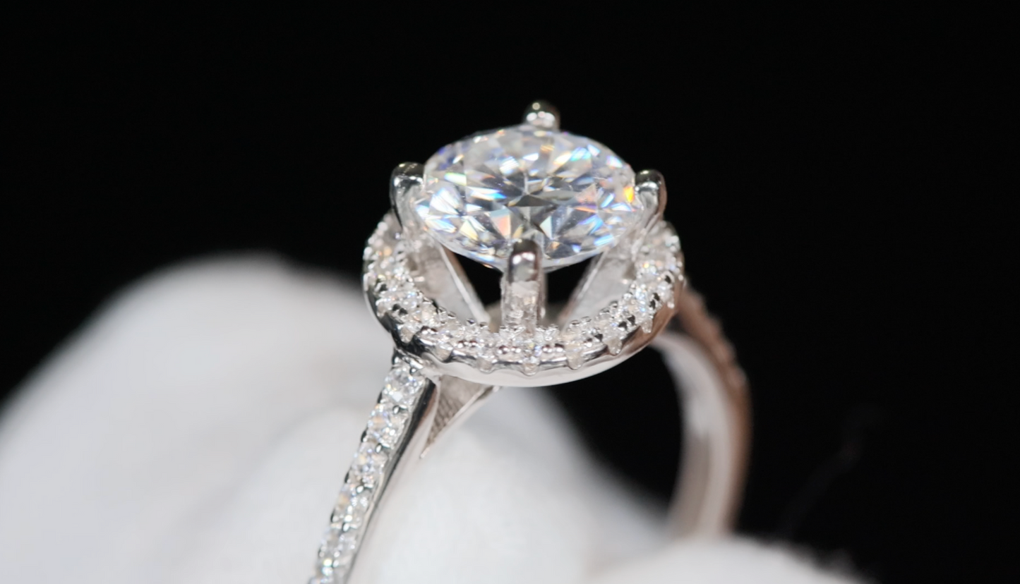 Womens Moissanite Diamond Engagement Ring