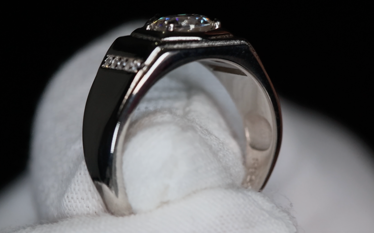 Mens Moissanite Diamond Wedding Ring