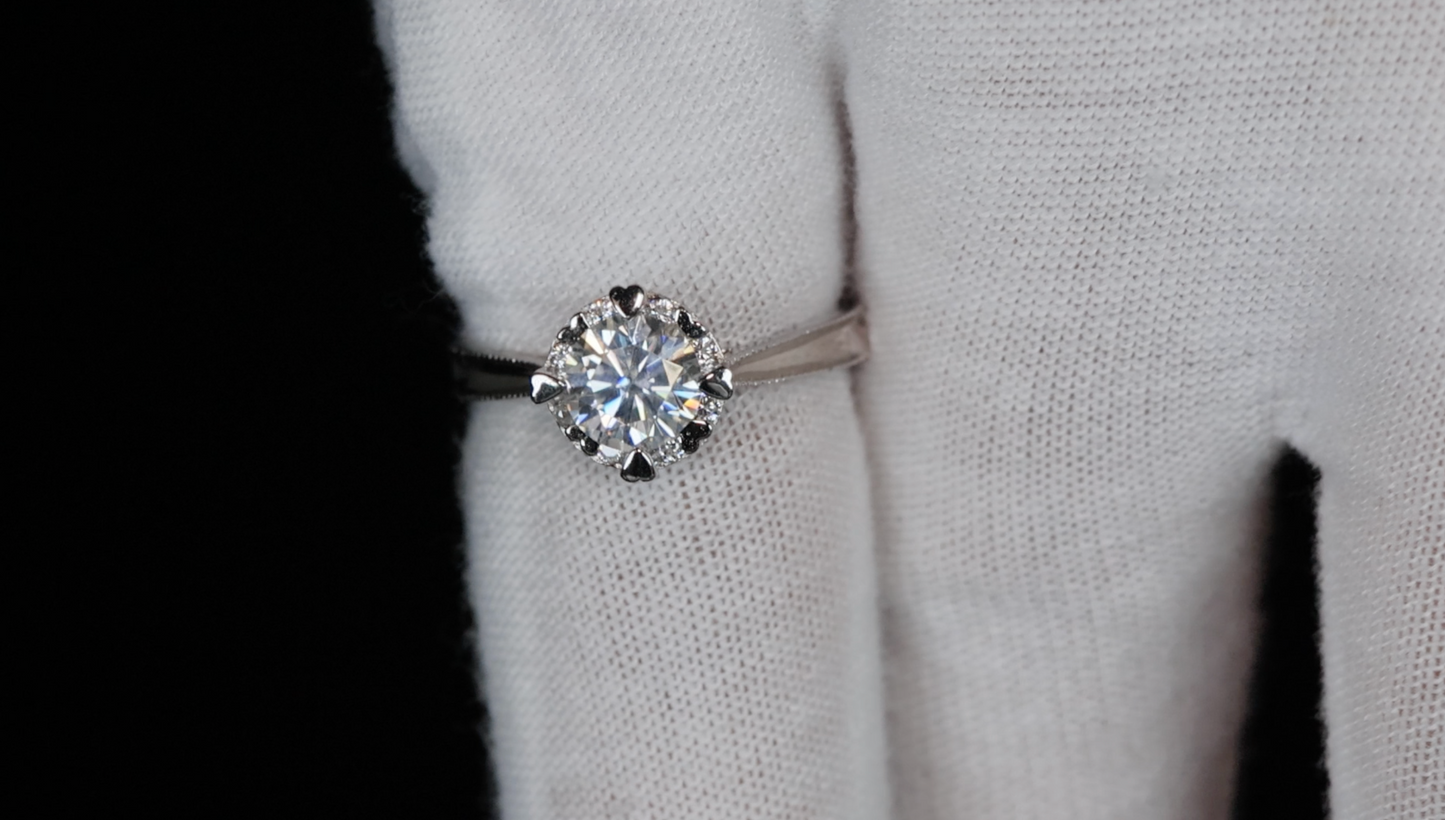 Moissanite Diamond Ring