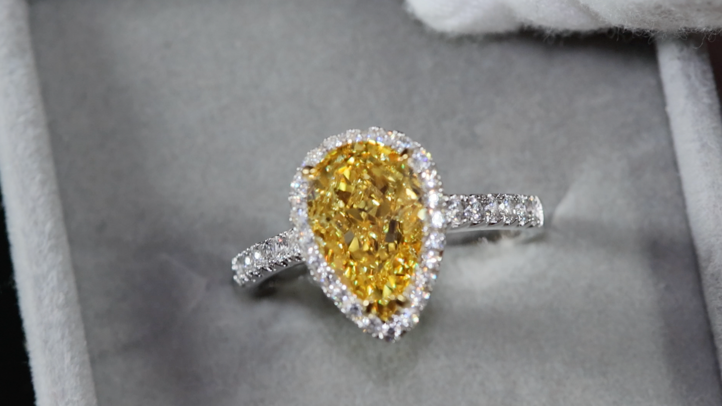 3.0 Carat Yellow Diamond Ring