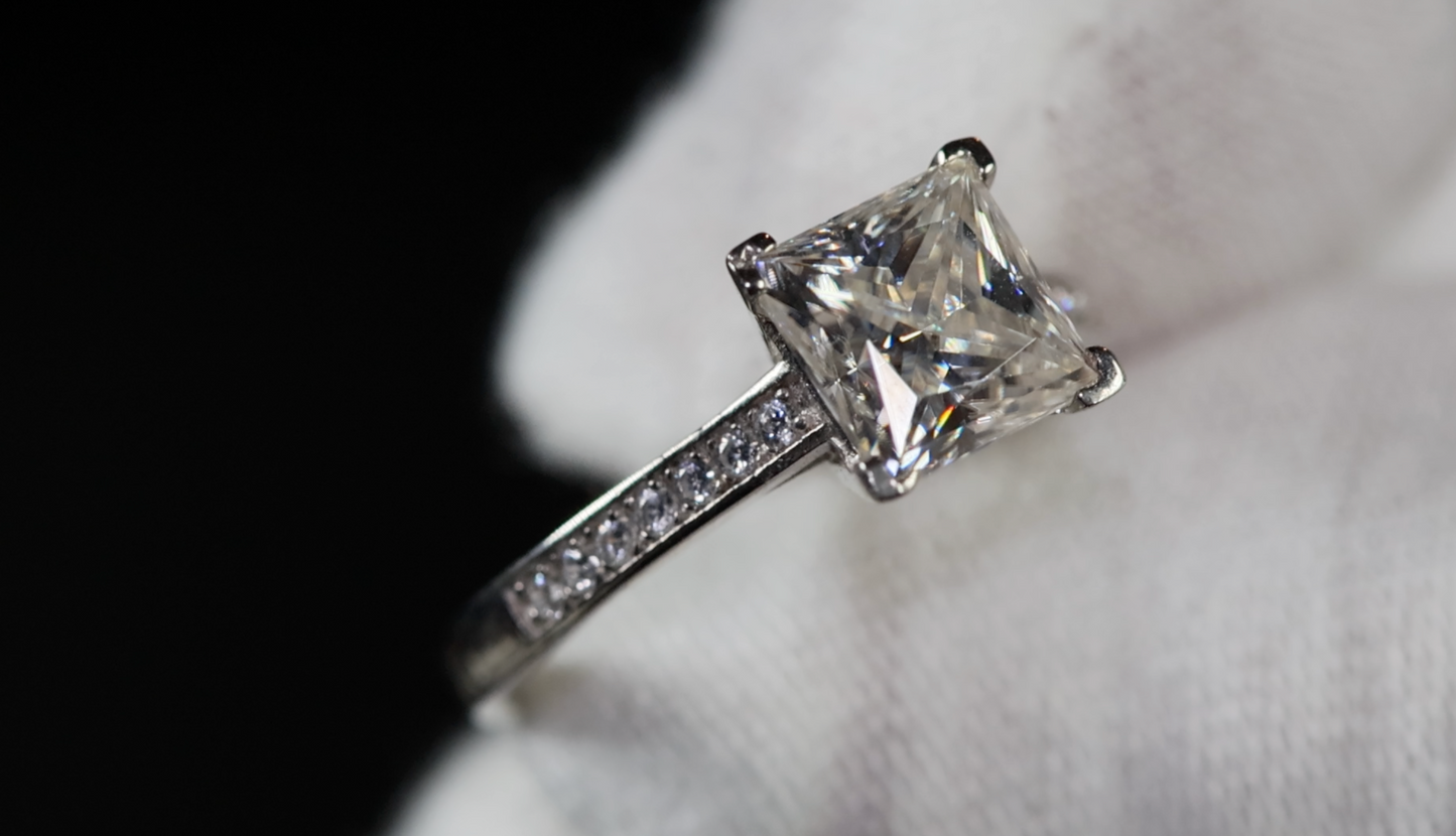 Moissanite Princess Cut Diamond Ring