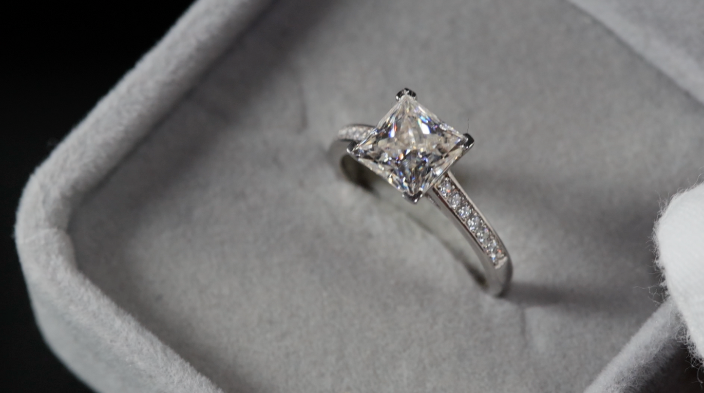 Moissanite Princess Cut Diamond Ring