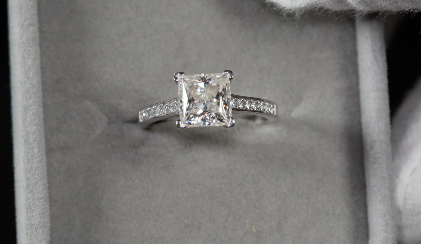 Moissanite Princess Cut Diamond Ring