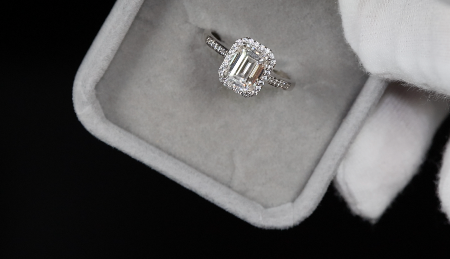 Moissanite Engagement Rings