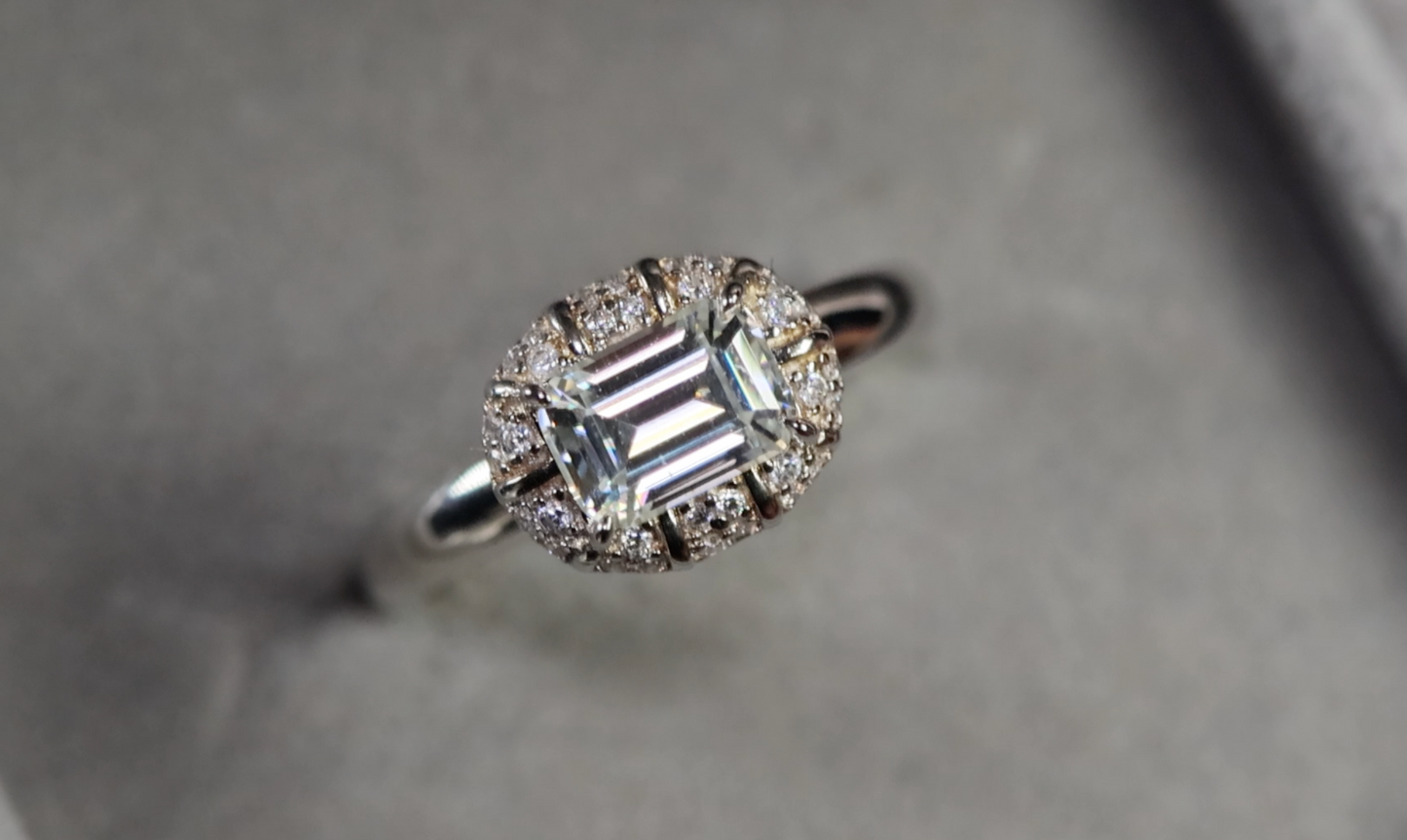 Moissanite Engagement Ring uk