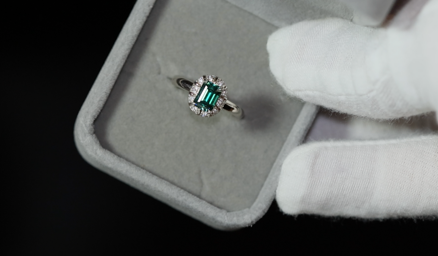 Green Moissanite Diamond Engagement Ring