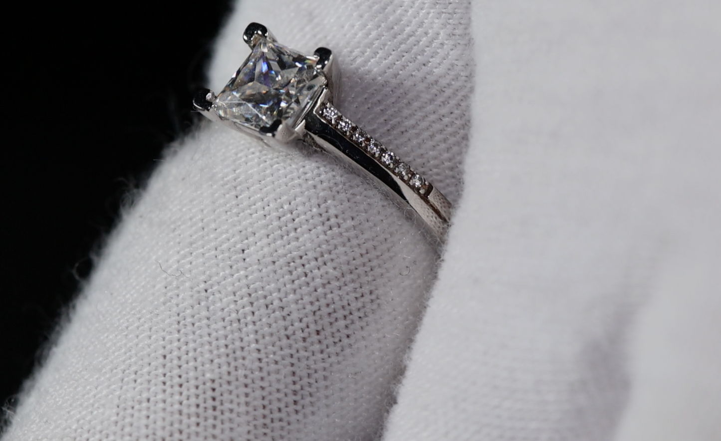 Moissanite Engagement Rings