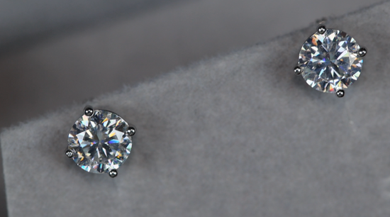 MOISSANITE ROUND DIAMOND EAR STUDS