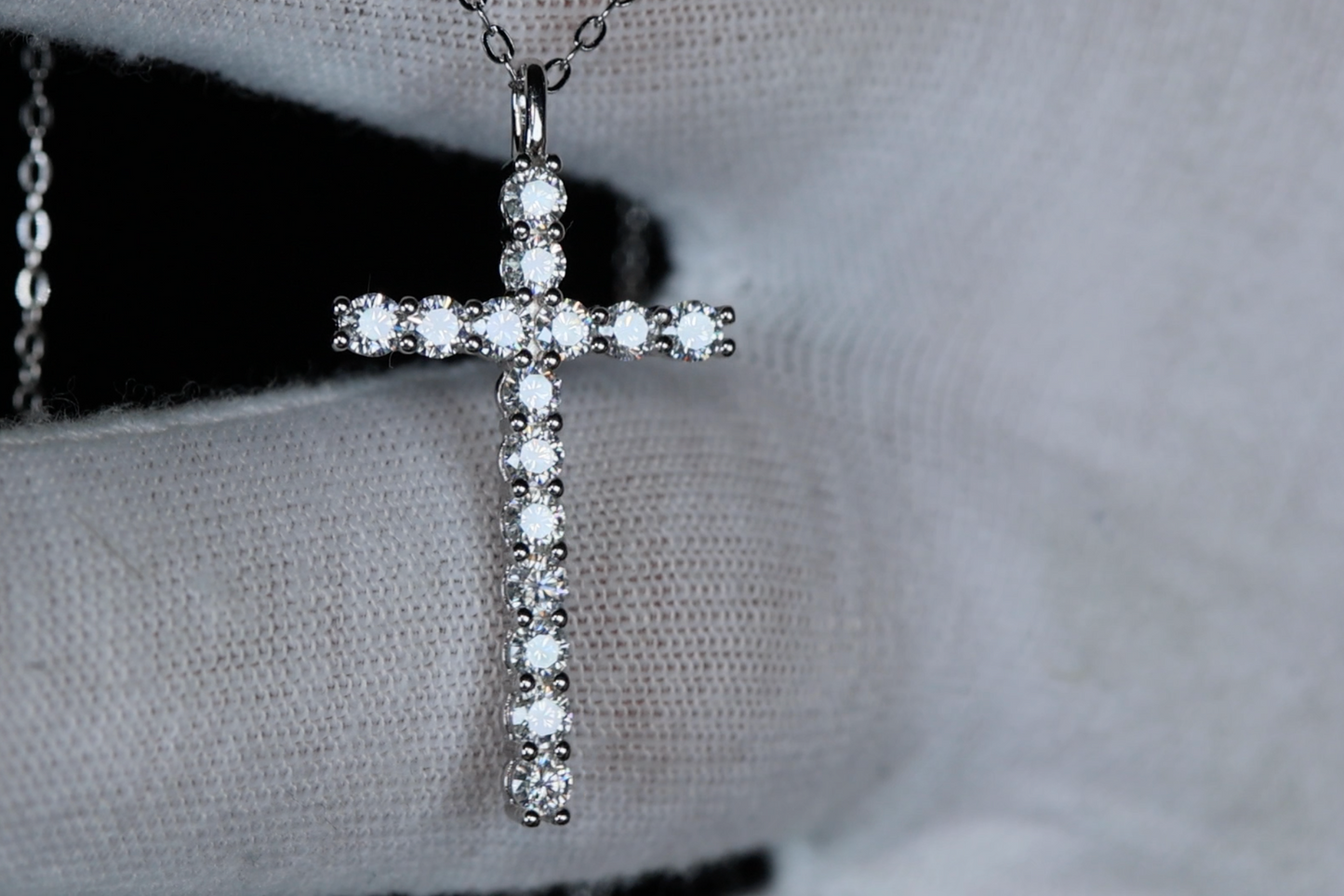 Moissanite Diamond Cross Necklace | Moissanite Diamond Cross Pendant