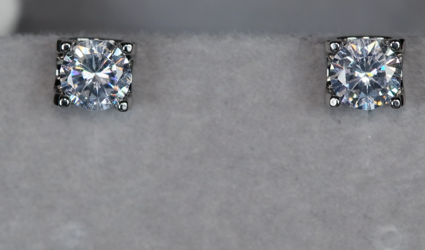 Diamond Stud Earrings | Womens Diamond Ear Studs | Ear Studs