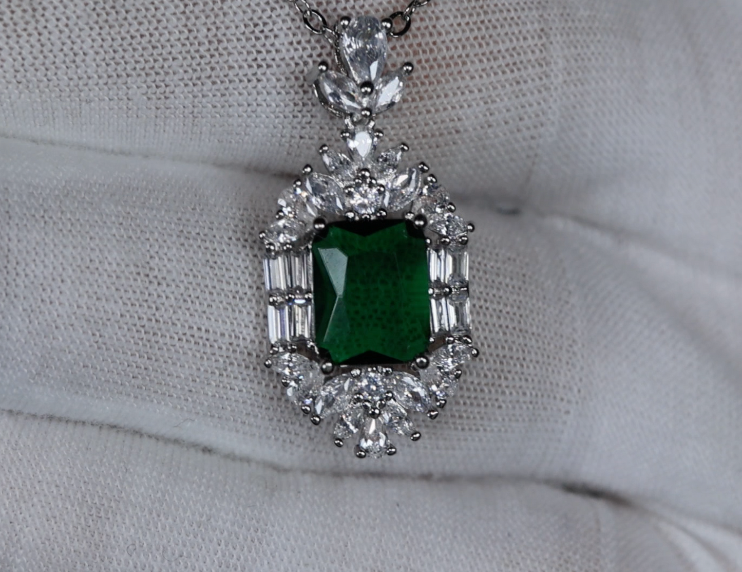 Green Diamond Pendant | Womens Emerald Green Pendant