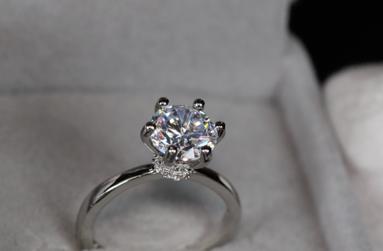 Diamond Engagement Ring | Round Diamond Engagement Ring | Wedding Engagement Ring