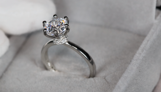 Diamond Engagement Ring | Round Diamond Engagement Ring | Wedding Engagement Ring