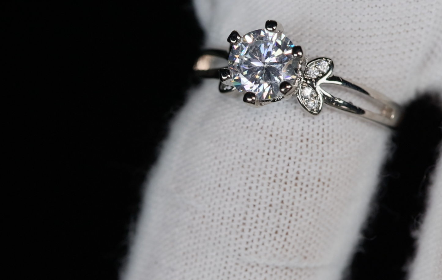 Womens Diamond Engagement Ring