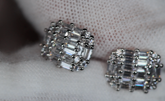 Womens Baguette Cut Diamond Ear Studs