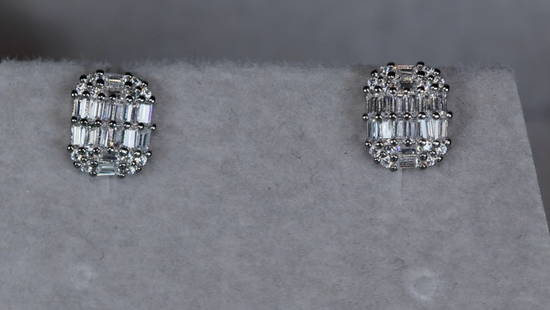 Womens Baguette Cut Diamond Ear Studs