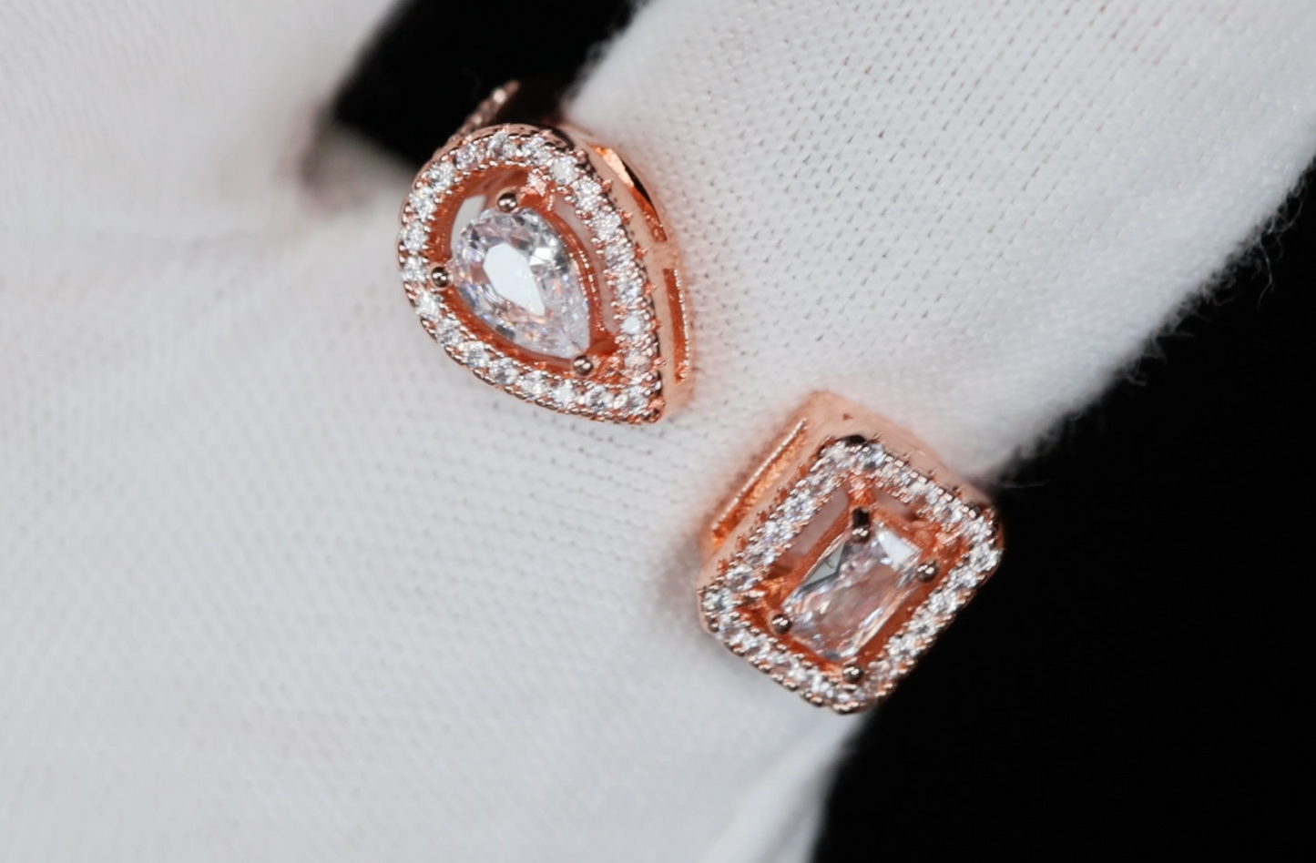 Rose Gold Pear Cut Diamond Ring