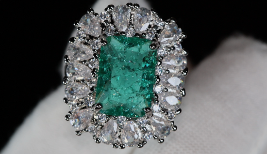 Womens Green Diamond Ring 