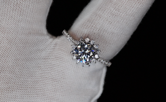 Womens Moissanite Engagement Rings