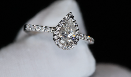 pear cut moissanite diamond ring