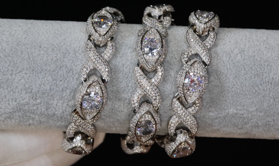 Moissanite Infinity Link Chain