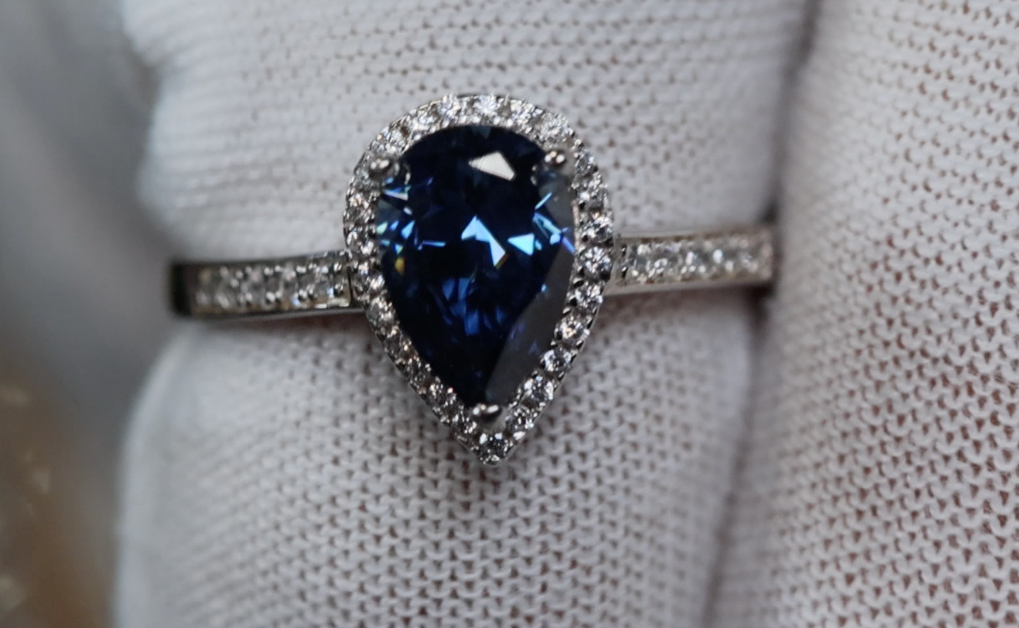 Sapphire Blue Moissanite Ring