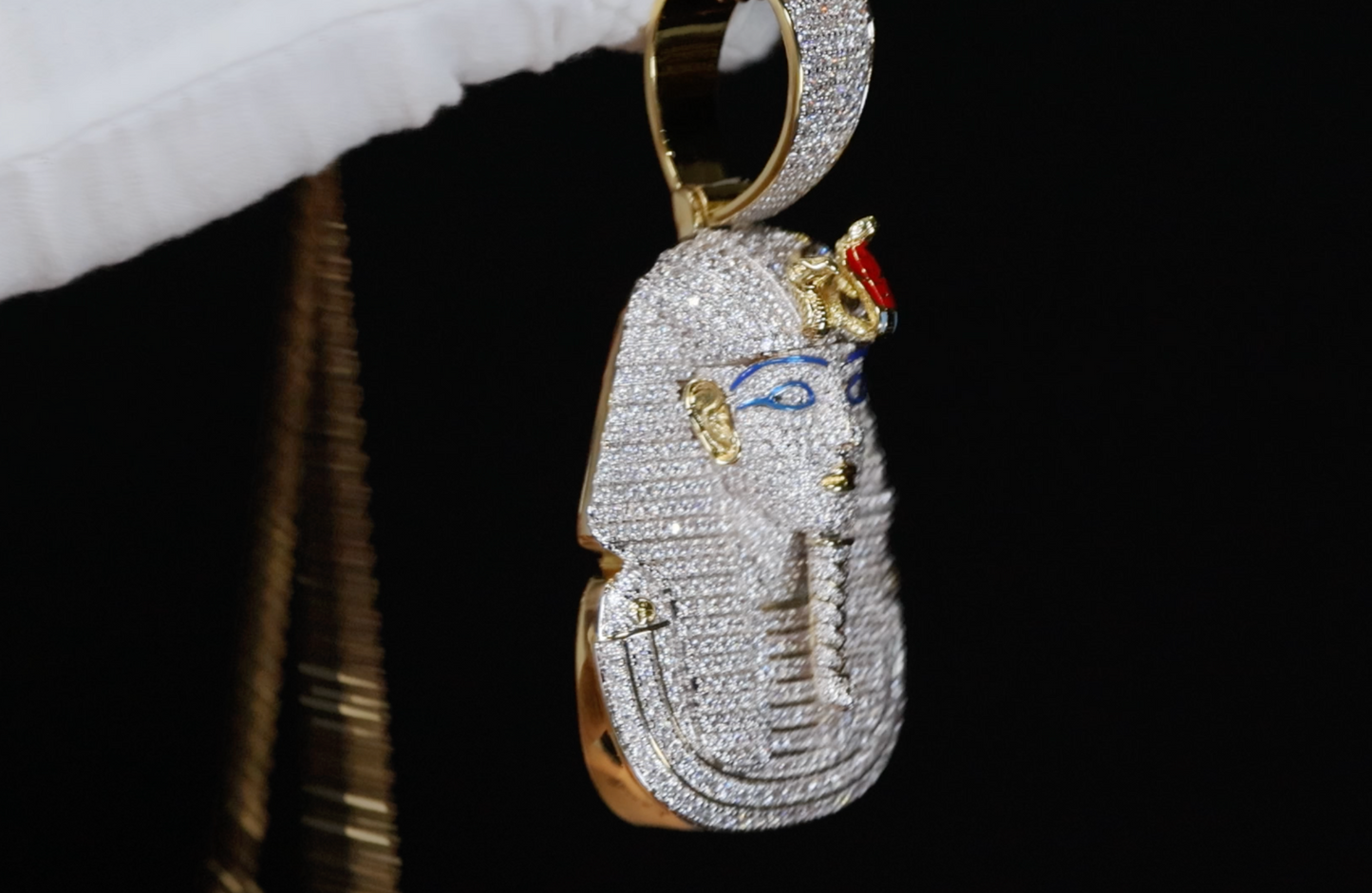 Big Diamond Pharaoh Pendant