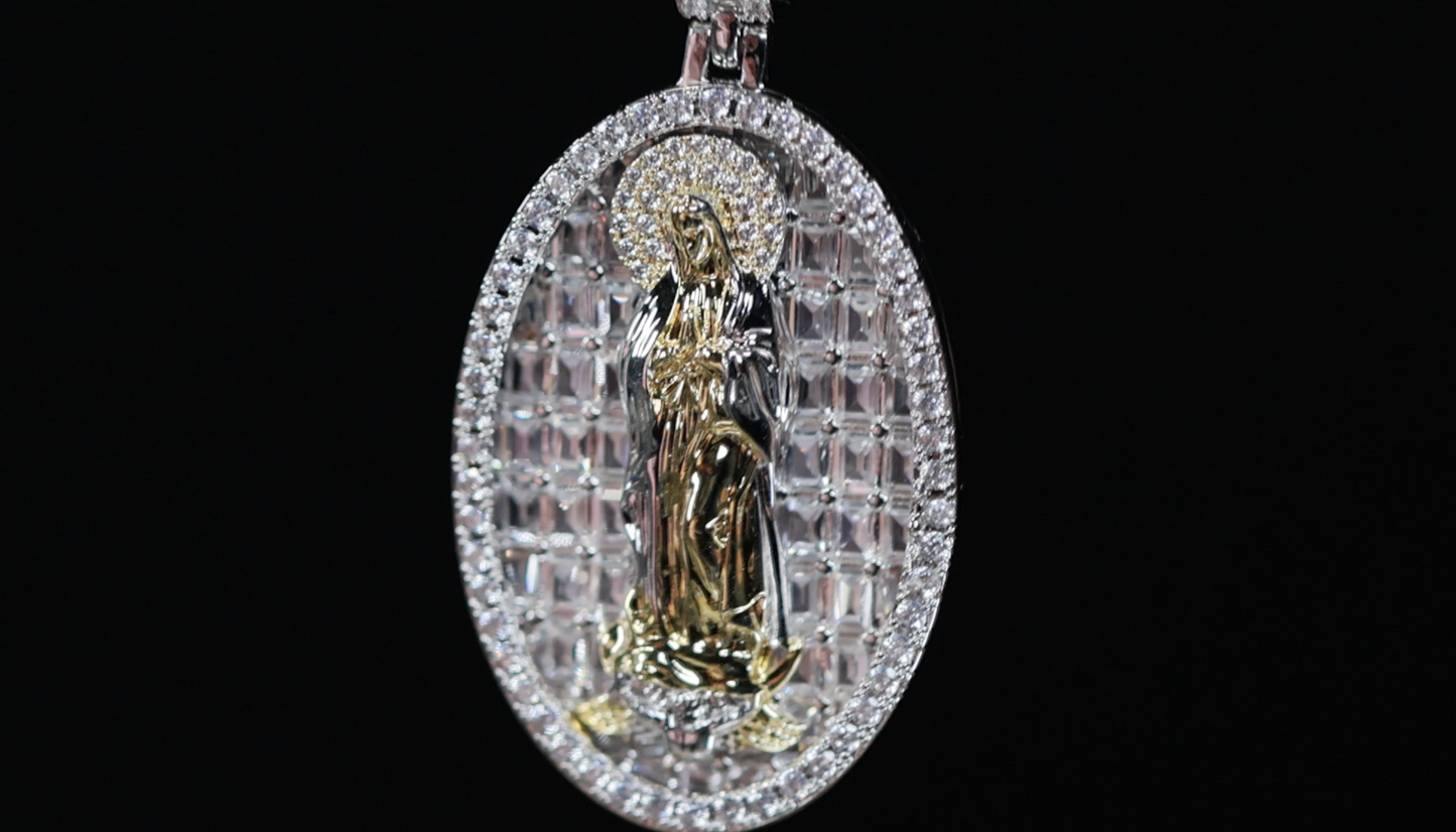 Womens Virgin Mary Pendant