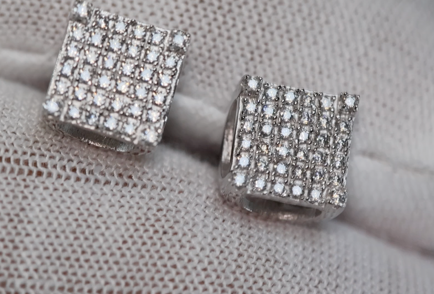 Womens Moissanite Diamond Ear Studs