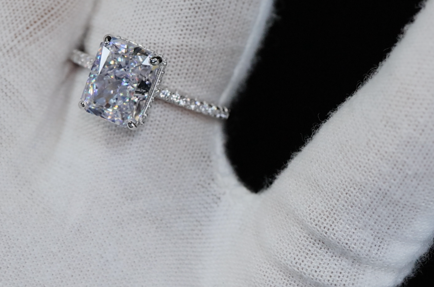 Womens Radiant Cut Diamond Engagement Ring