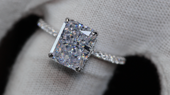 Womens Lab Grown Diamond Engagement Ring