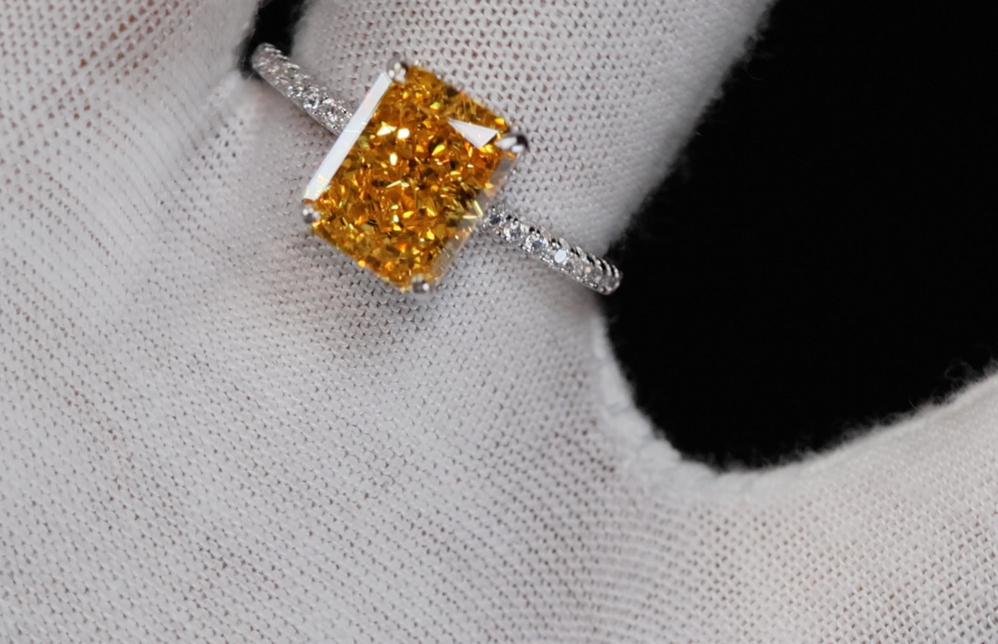 Yellow Crushed Ice Diamond Ring