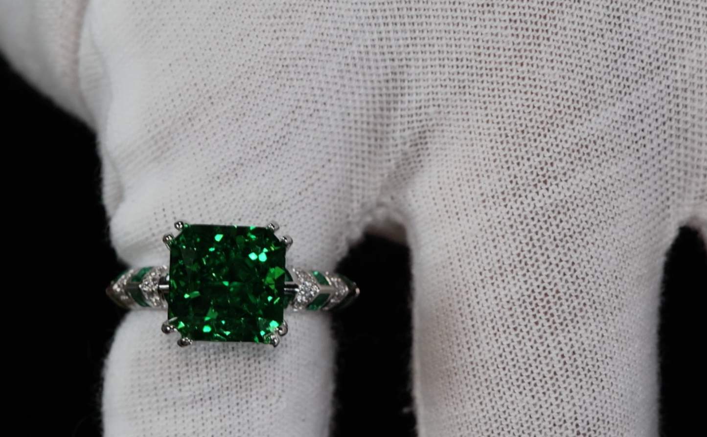 Womens Green Baguette Diamond Ring