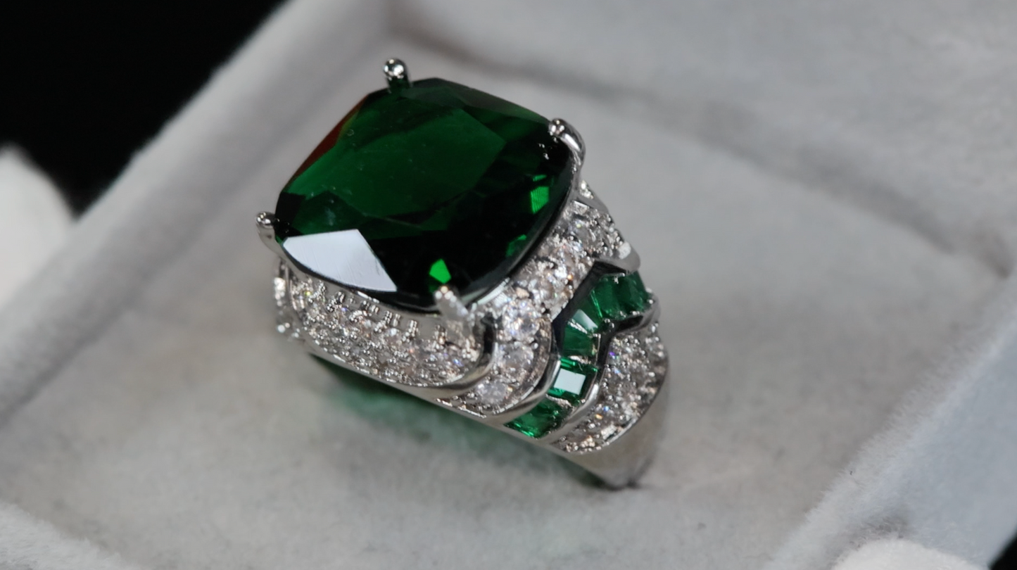 Green Diamond Ring